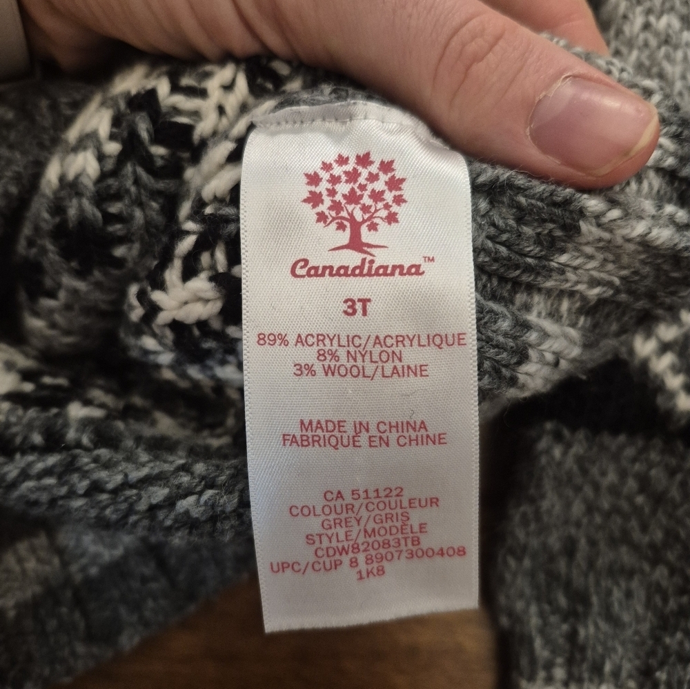 Canadiana Boys Soft Grey Knit Zip Sweater Size 3T - Picture 4 of 5